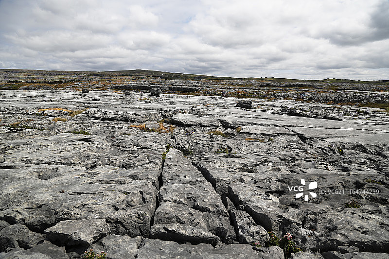 爱尔兰巴伦国家地质公园岩石平台图片素材