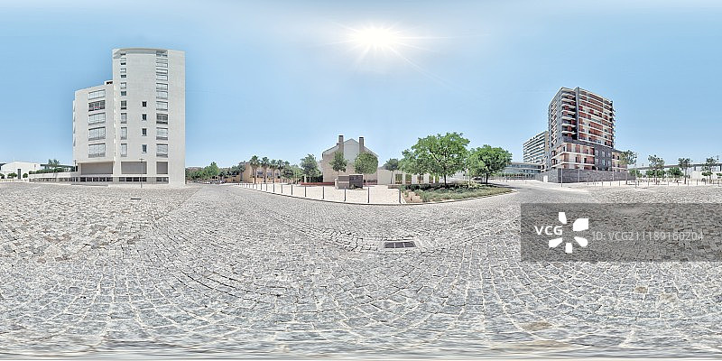 360掳 HDRI showing a cobbled open area with palm trees in Lisbon, Portugal图片素材