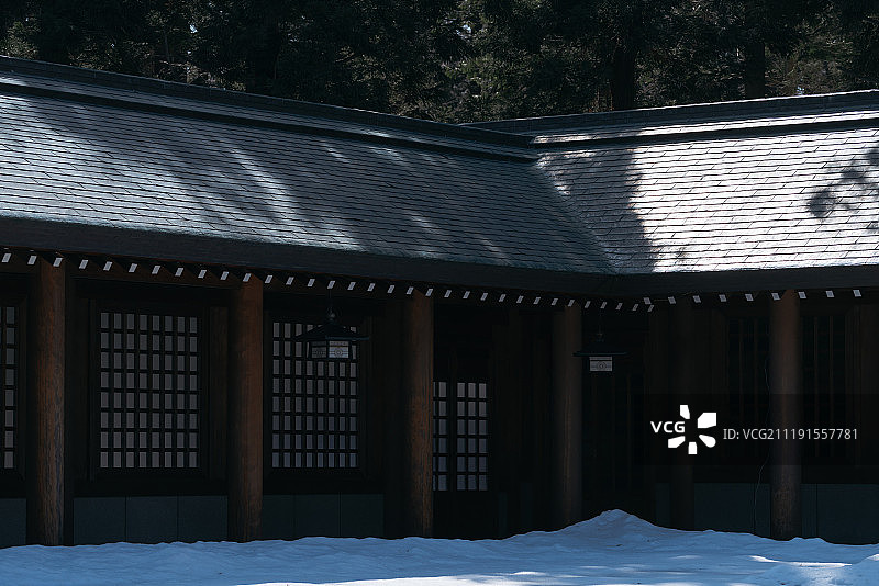 北海道传统寺庙建筑门廊图片素材