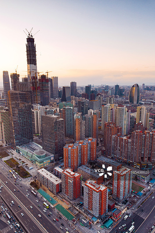 北京CBD的黄昏图片素材