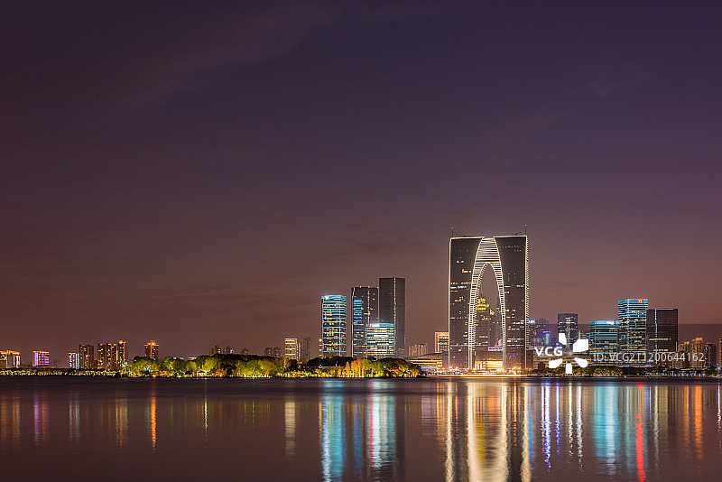 苏州现代城市夜景风光图片素材