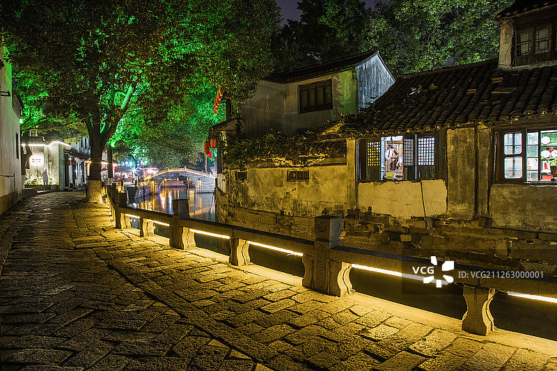 苏州同里古镇夜景图片素材