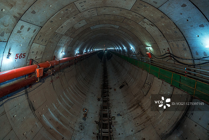 建设中的江底隧道图片素材