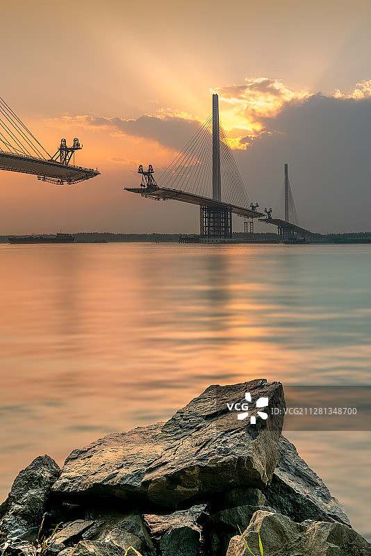 建设中的长江五桥图片素材