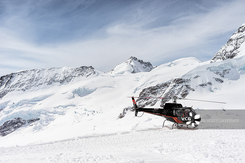 瑞士雪山风光图片素材