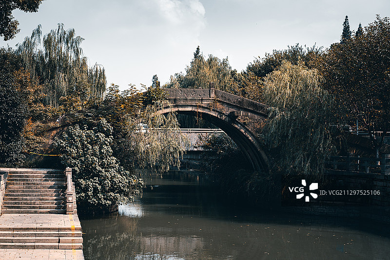 杭州祥符桥镇的西塘河岸建设图片素材