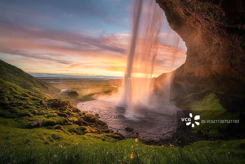 冰岛塞利亚兰瀑布图片素材