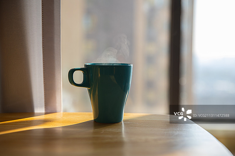 早晨的一杯热咖啡图片素材