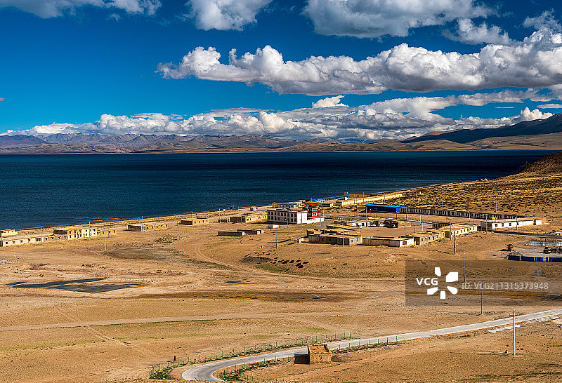 西藏圣湖玛旁雍错风光图片素材