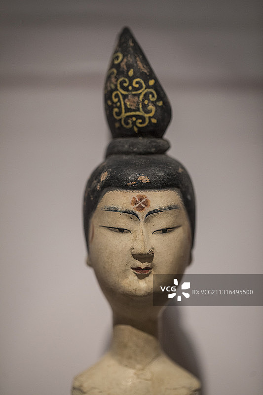 中国国家博物馆古代服饰文化展高髻泥塑女俑头图片素材