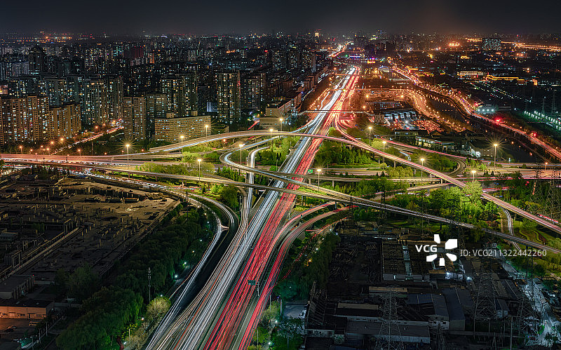 北京市朝阳区四惠桥交通枢纽高架桥夜景图片素材