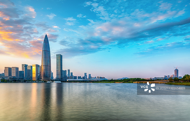 深圳湾金融区建筑景观天际线图片素材