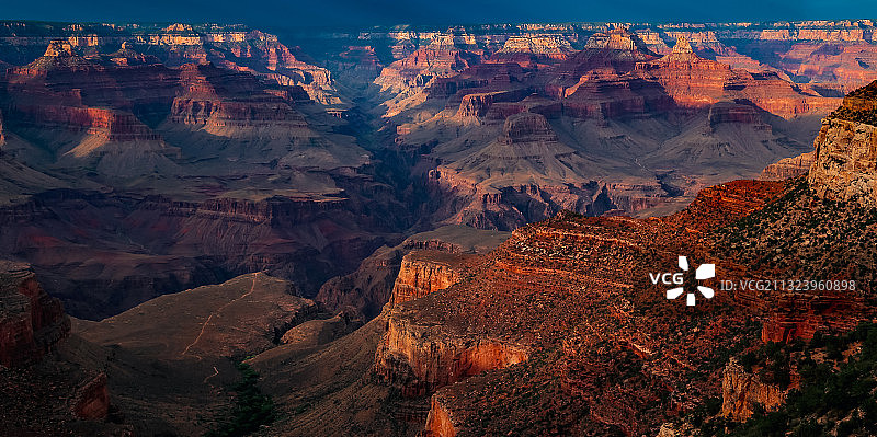 岩石的鸟瞰图，大峡谷国家公园，亚利桑那州，美国，美国图片素材