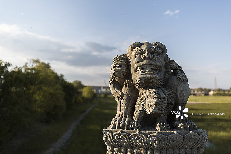 北京卢沟桥的狮子图片素材