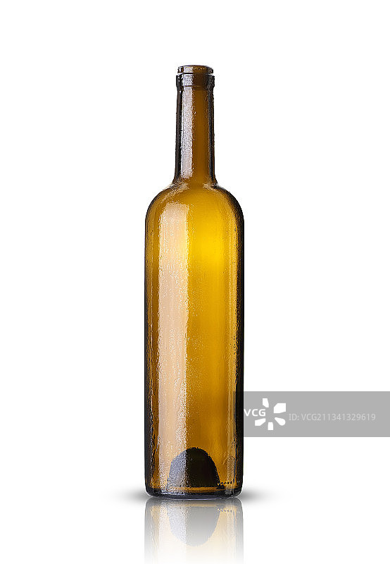 酒瓶在白色背景下的特写图片素材