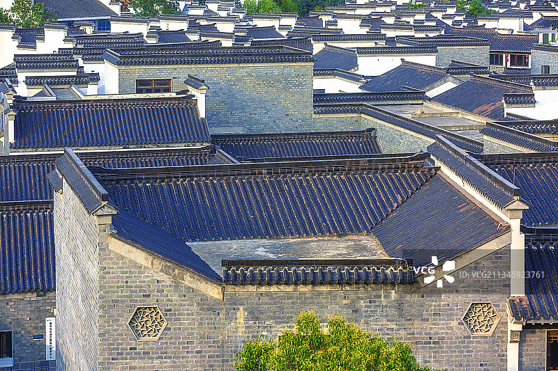 柔和光线里的中式建筑+老门东（南京）图片素材
