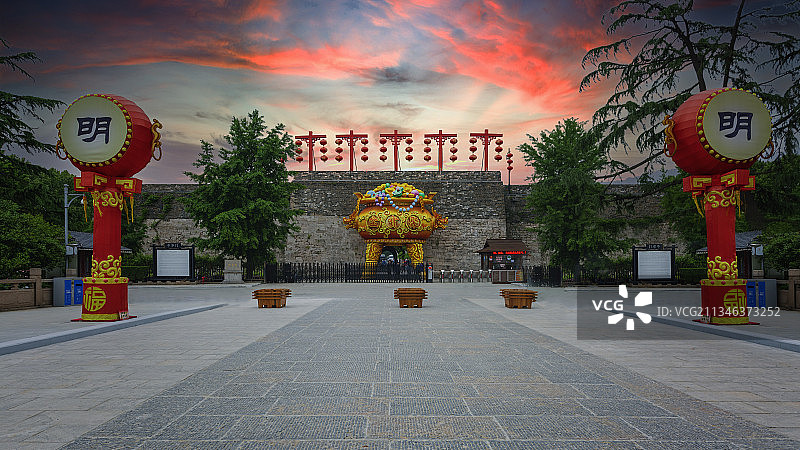 灯会时节的中华门城堡+南京图片素材