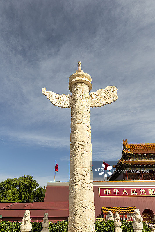 北京天安门城楼前的华表图片素材