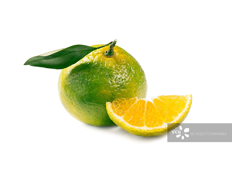 白色背景下柠檬的特写图片素材