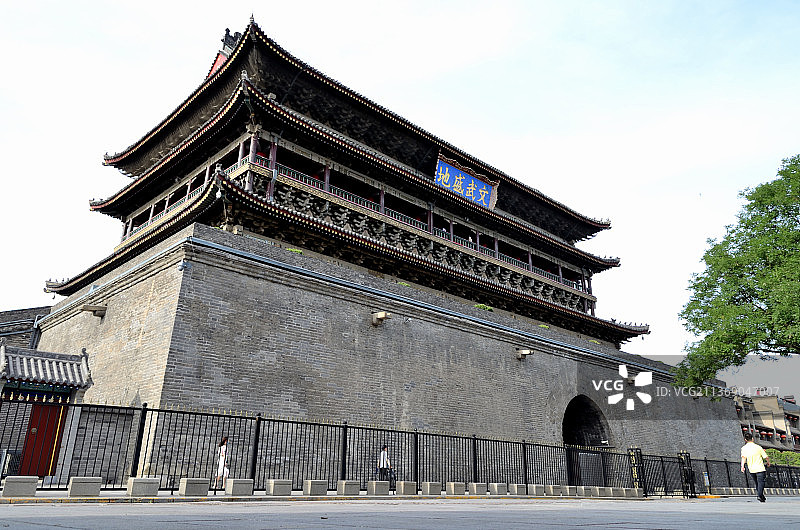 中国陕西省西安市，著名旅游景点，古城西安古代城墙风景区，古典建筑城楼图片素材