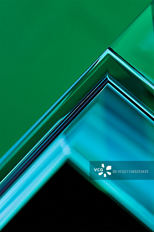 3D绿色玻璃质感抽象几何构图背景图片素材