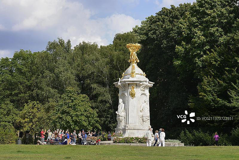 贝多芬-海顿-莫扎特纪念碑，Tiergarten，柏林，德国，欧洲图片素材
