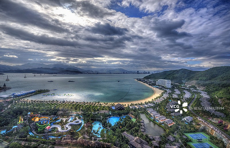 越南芽庄珍珠岛海湾和游乐园风景图片素材