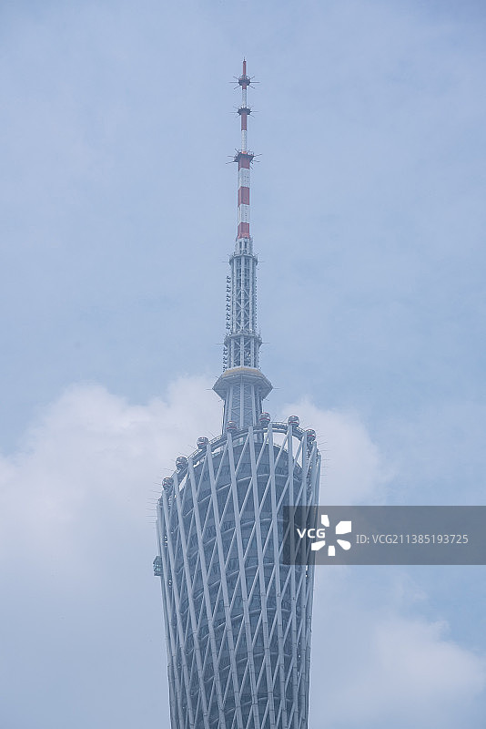 航拍广州城市航广州塔建筑蓝天图片素材