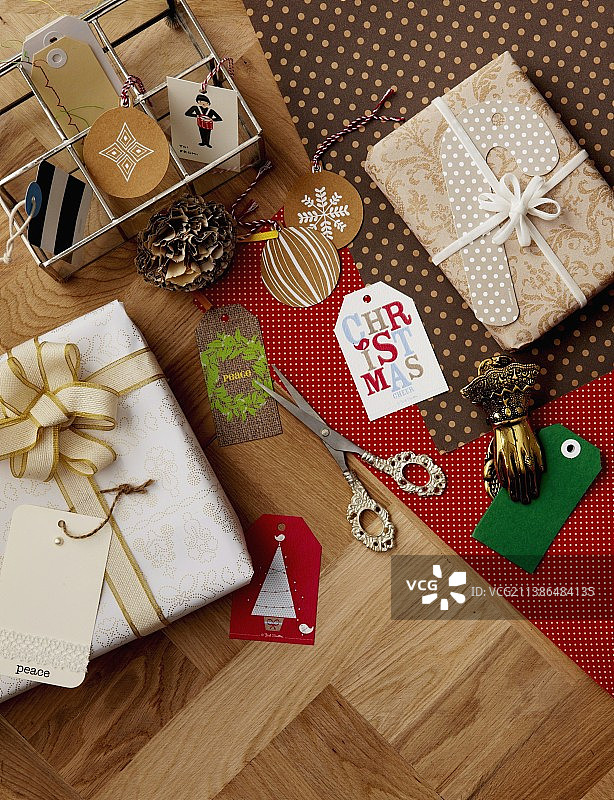 各种圣诞礼物标签和礼物图片素材