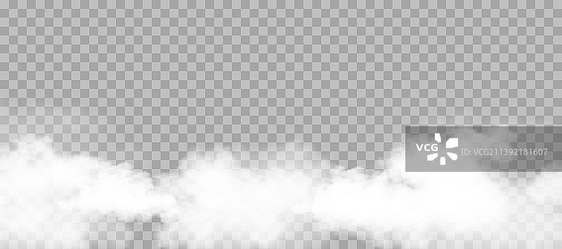 蓬松的白云隔离在透明的天空上图片素材