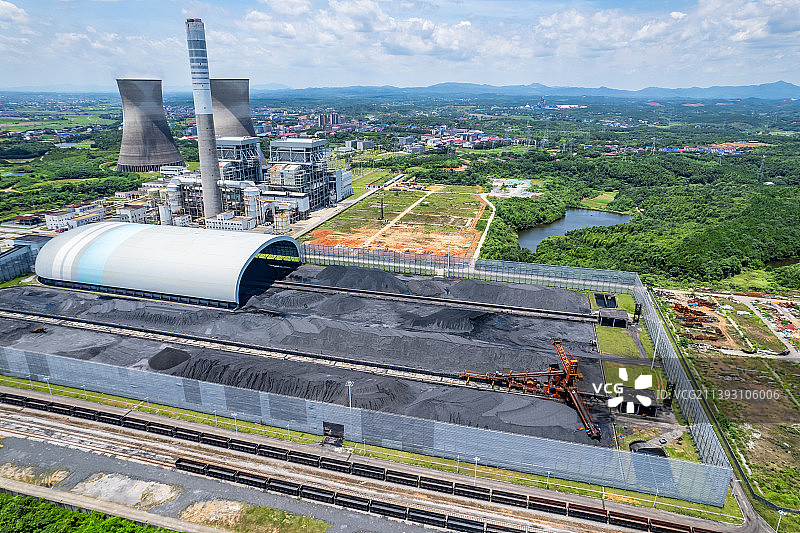 火力发电厂的堆煤场图片素材