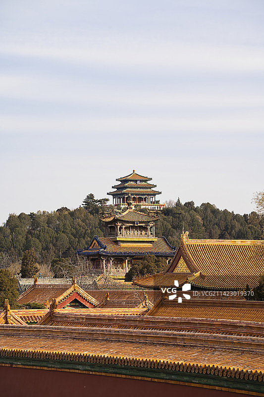 北京故宫和景山万春亭同框图片素材
