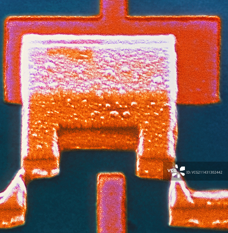 单电子晶体管的彩色扫描电镜图片素材