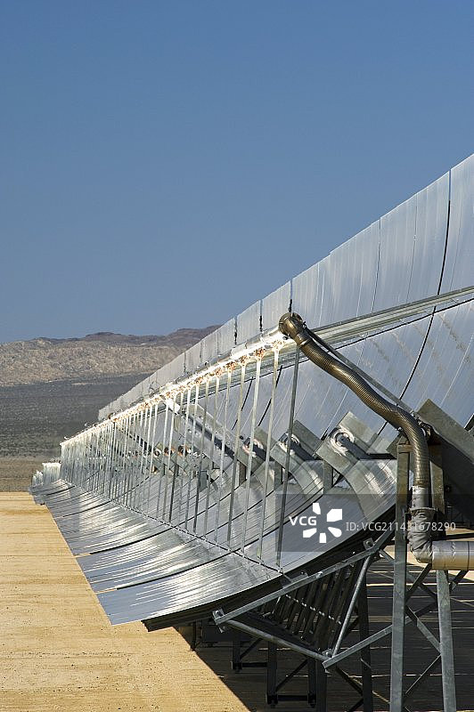 太阳抛物面镜，加利福尼亚，美国图片素材