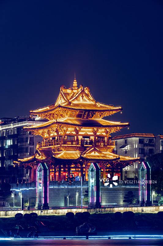 桂林市逍遥楼城市风光地标建筑夜景高精度图片图片素材