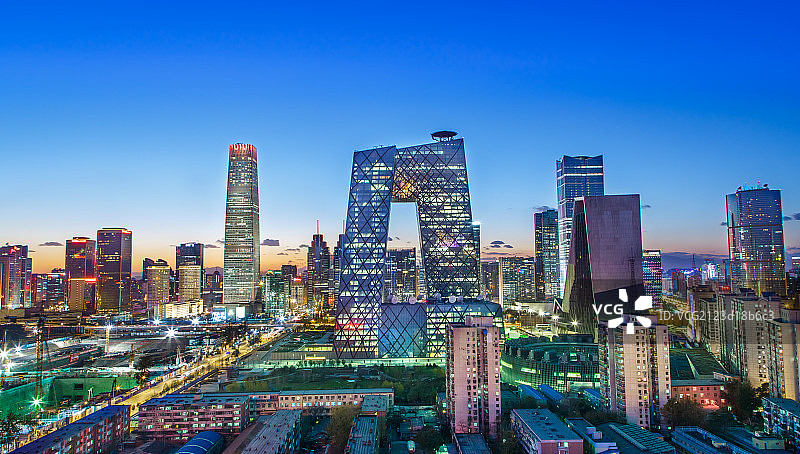北京国贸CBD中央电视台大楼夜景图片素材