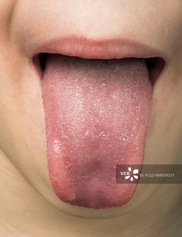 人的舌头伸出来图片素材