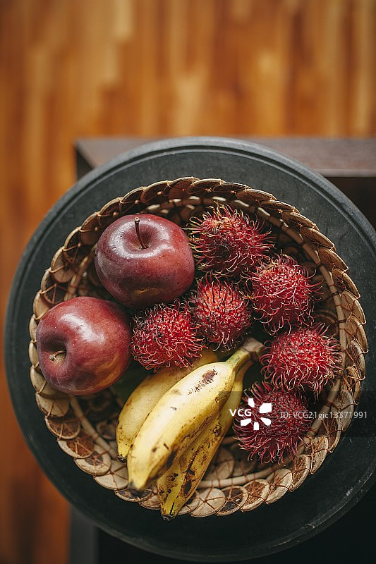 印度尼西亚巴厘岛的一碗水果。图片素材