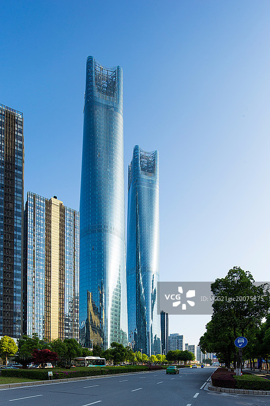 江西省南昌双子塔及城市建筑图片素材