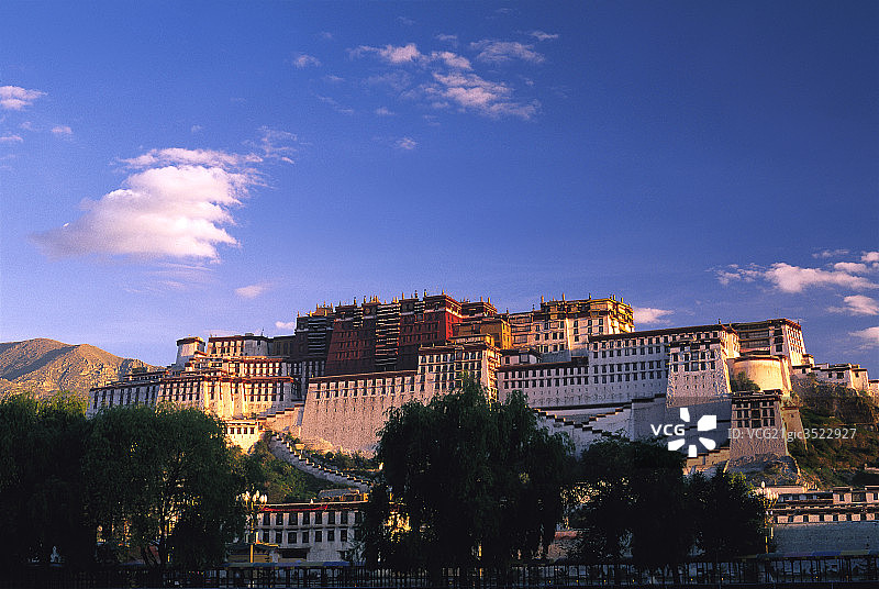 西藏布达拉宫图片素材