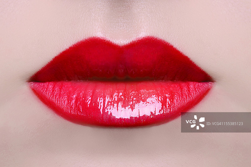 红色完美的嘴唇图片素材