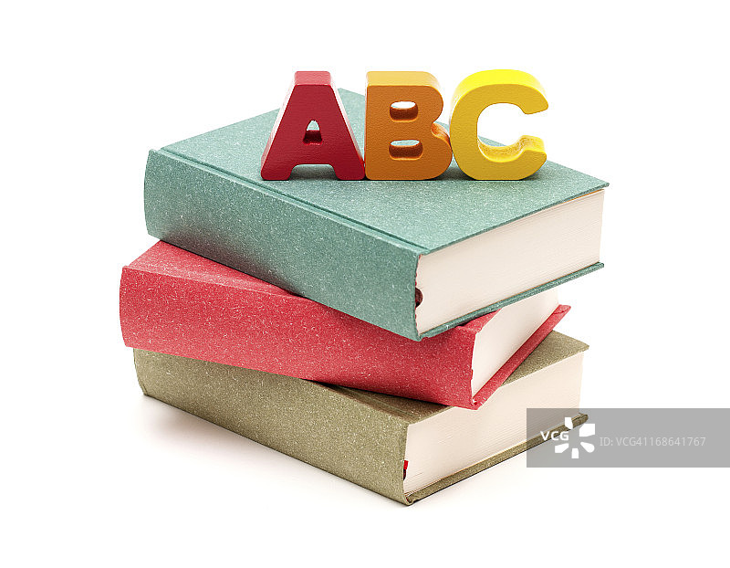 学校的书籍和字母表孤立在白色的背景图片素材