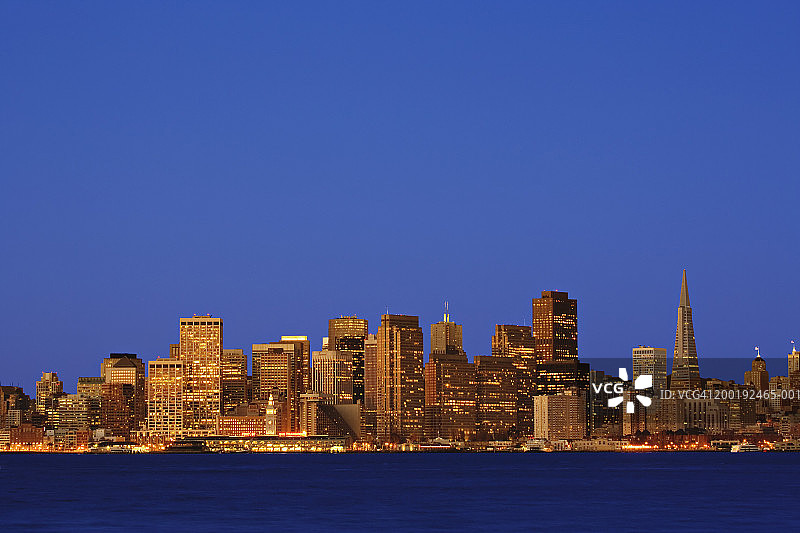 美国，加利福尼亚，旧金山，城市天际线，黎明图片素材