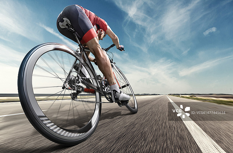 职业道路骑自行车图片素材