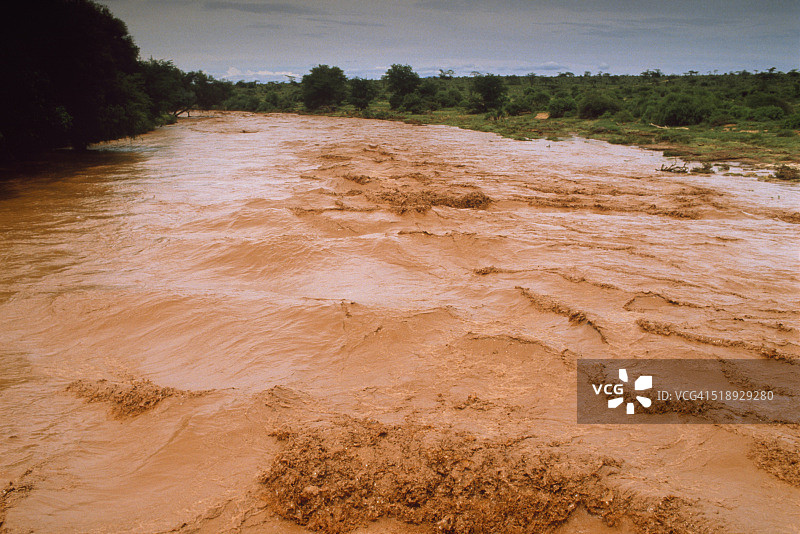 马拉河的洪水图片素材