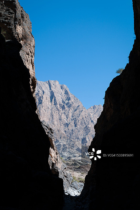 阿曼小蛇峡谷的狭窄入口图片素材