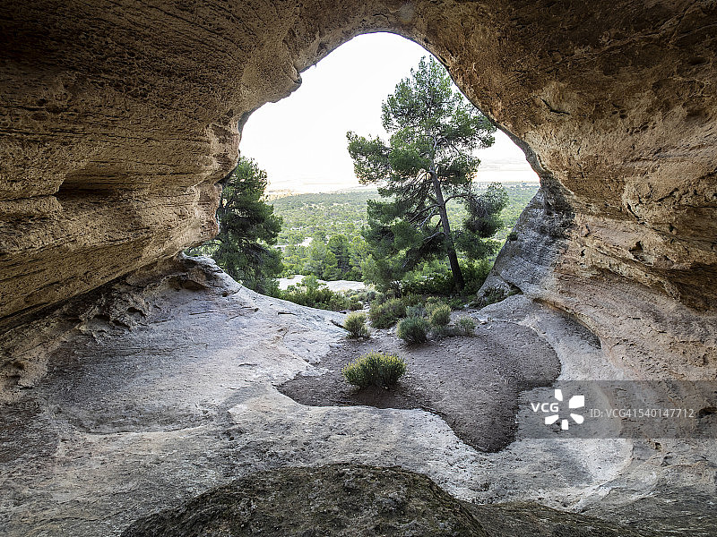 Cueva Horadada洞穴内部，“穿孔的一个”位于Arabí山上。人类的遗产。联合国教科文组织图片素材