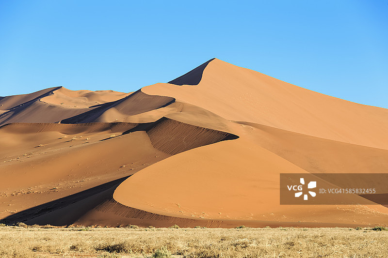 非洲，纳米比亚，纳米布沙漠，纳米比亚-瑙克鲁夫特国家公园的沙丘图片素材