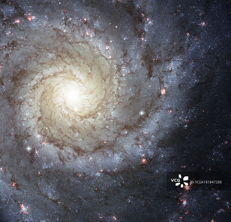 旋涡星系梅西耶74图片素材