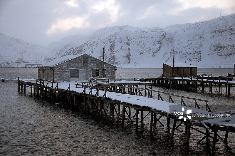kongsjord冬季峡湾景观，在Berlevåg，挪威北部图片素材